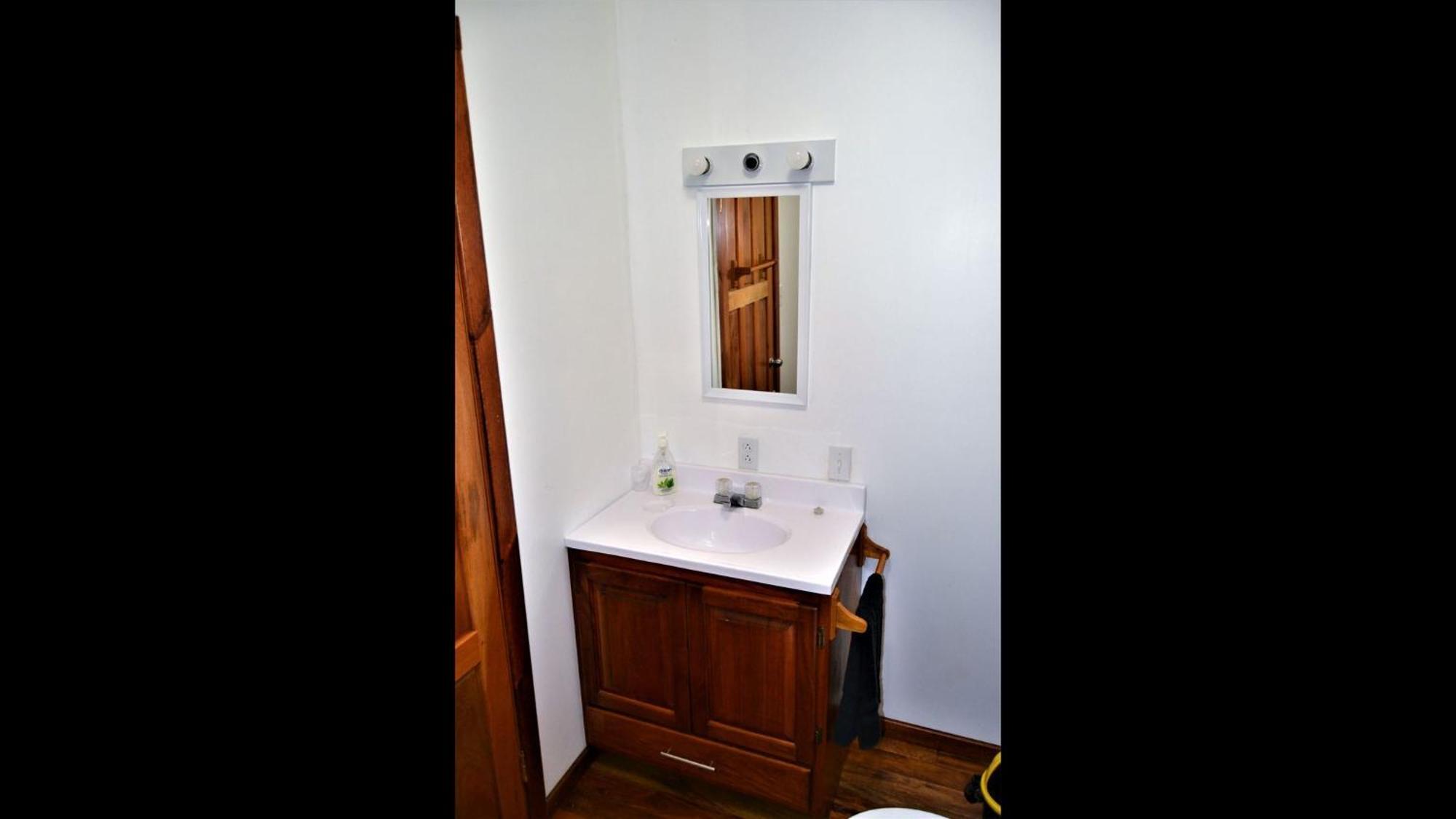 Iguana Roost Tourism Gold Standard Fully Equipped Two Bedroom Cabin 圣伊格纳西奥 外观 照片